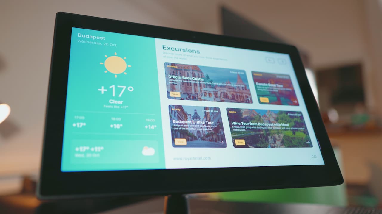touchscreen hotel case