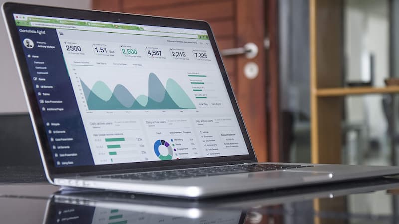 Why You Need More Digital Signage Analytics and How to Get It